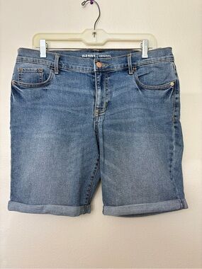 Old Navy Blue Rolled Hem Bermuda Shorts